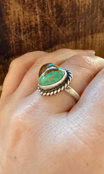 ADJUSTABLE TURQUOISE HEART Ring