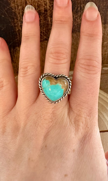 ADJUSTABLE TURQUOISE HEART Ring