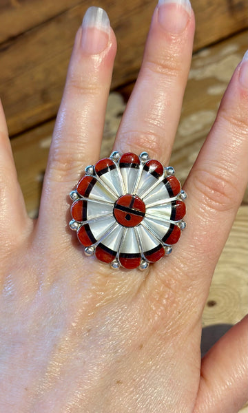 ZUNI SUN FACE Silver Jet Coral & Mother of Pearl Inlay Ring • Size 7 1/4