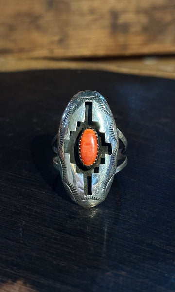 SHADOWBOX Navajo Sterling Silver & Spiny Oyster Ring • Multiple Sizes