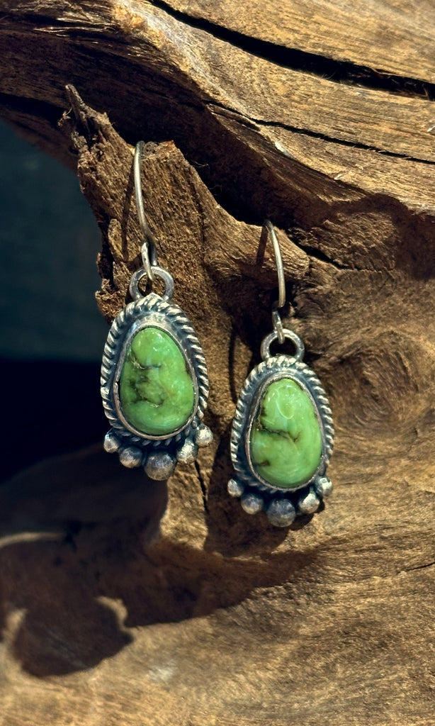 THOMAS FRANCISCO Green Turquoise & Sterling Silver Dangle Earrings 26E05