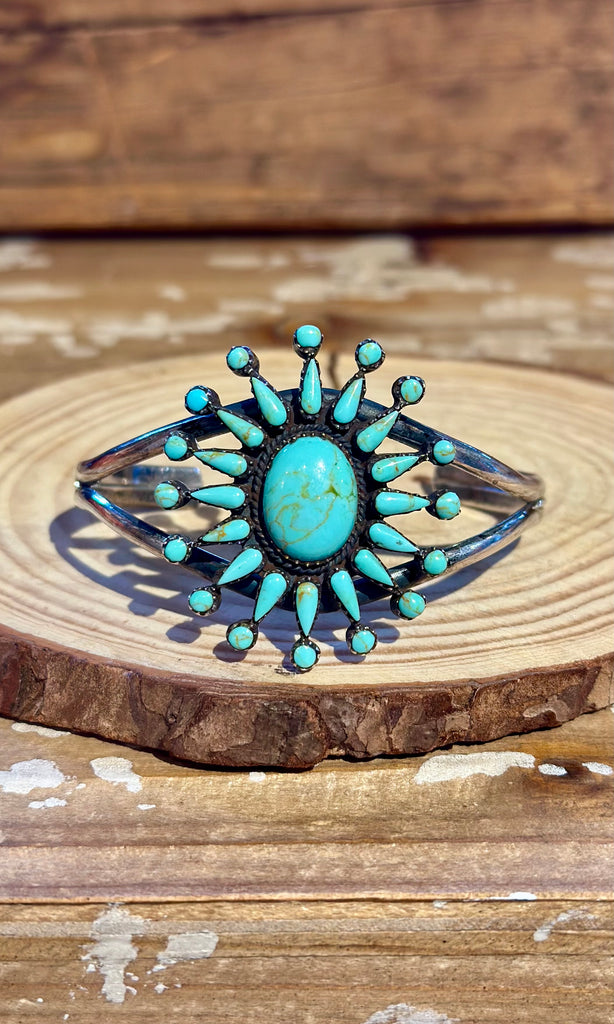 STARBURST NEEDLEPOINT Vintage Cluster Turquoise & Silver Cuff 26C16