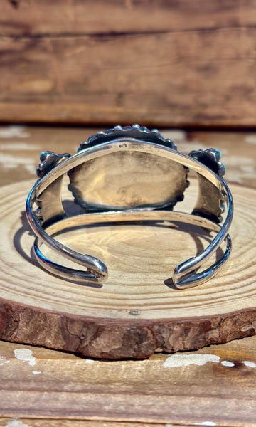 STARBURST NEEDLEPOINT Vintage Cluster Turquoise & Silver Cuff 26C18