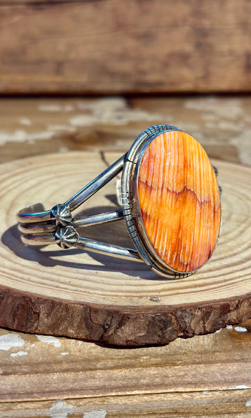 SAMSON ETSITTY NAVAJO Spiney Oyster & Sterling Silver Cuff 26C13