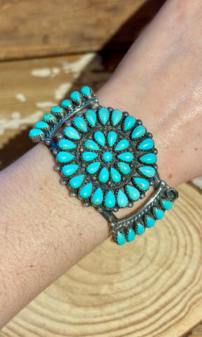 STARBURST NEEDLEPOINT Vintage Cluster Turquoise & Silver Cuff 26C18