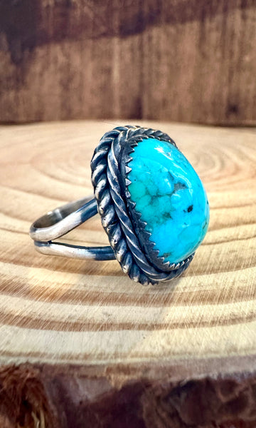 BARBED WIRE TURQUOISE Sterling Silver Ring • Size 8