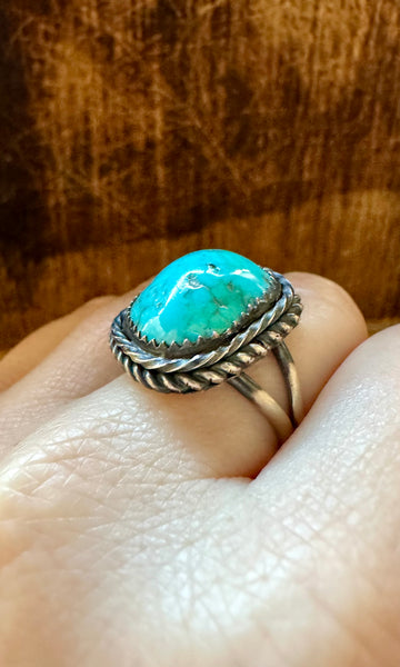 BARBED WIRE TURQUOISE Sterling Silver Ring • Size 8