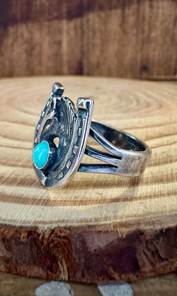 TURQUOISE HORSESHOE ROUNDUP Sterling Silver Ring • Multiple Sizes