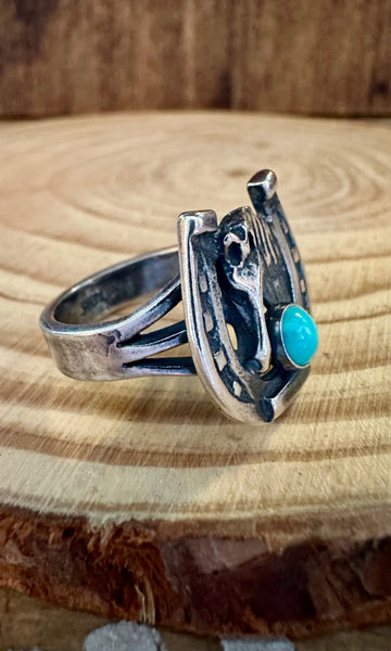 TURQUOISE HORSESHOE ROUNDUP Sterling Silver Ring • Multiple Sizes