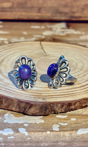 SANDCAST SILVER FLOWER Purple Charoite Navajo Ring 26R57 • Size 7.5