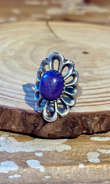 SANDCAST SILVER FLOWER Purple Charoite Navajo Ring 26R57 • Size 7.5