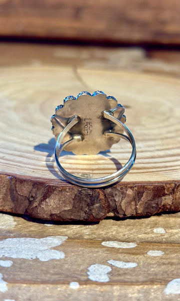 S. SKEETS PINK CONCH Shell & Silver Flower Ring 26R61 • Size 9 1/4