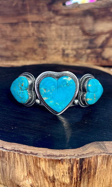 BUFFALO DANCER Lawrence Archuleta Turquoise Hearts & Silver Cuff 26C23 | 48g