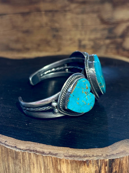 BUFFALO DANCER Lawrence Archuleta Turquoise Hearts & Silver Cuff 26C23 | 48g