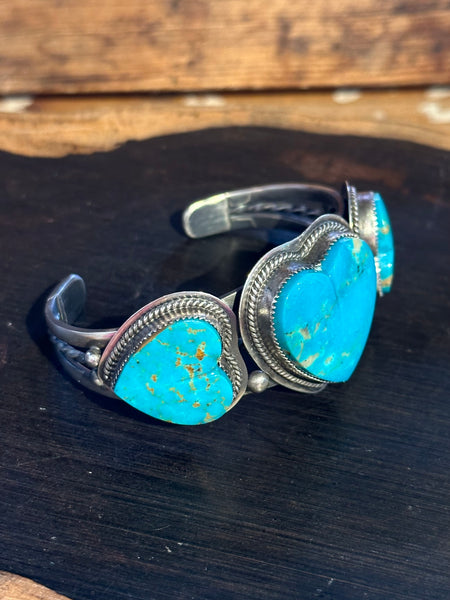 BUFFALO DANCER Lawrence Archuleta Turquoise Hearts & Silver Cuff 26C23 | 48g