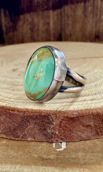 ACROSS THE POND Silver & Turquoise Ring • Size 4 1/4