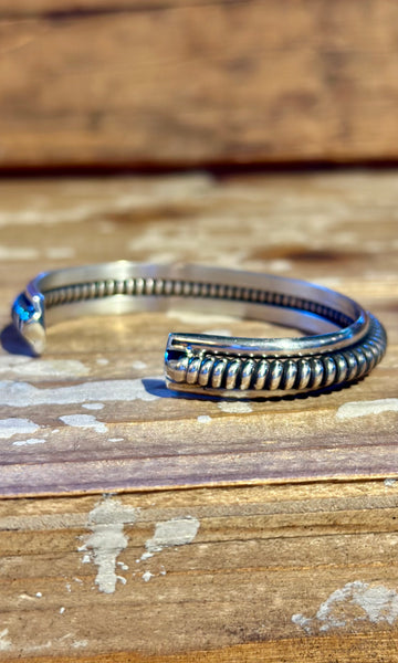 NAVAJO SILVER COIL Cuff 26C20