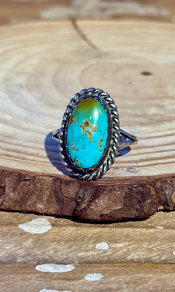 VINTAGE 70's NAVAJO Turquoise & Sterling Silver Ring 26R65 • Size 7