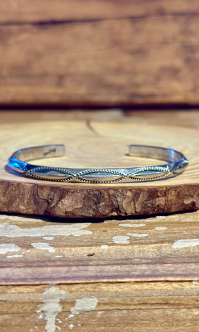 NAVAJO STAMPED SILVER Cuff 26C19