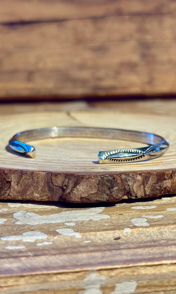 NAVAJO STAMPED SILVER Cuff 26C19