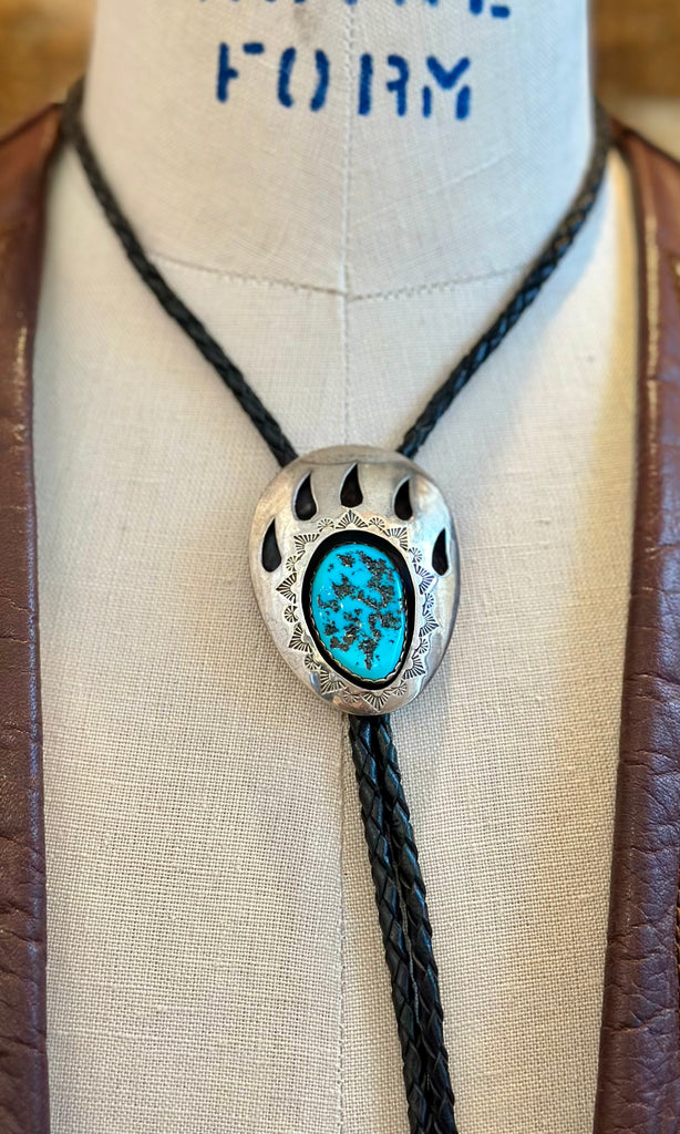 BLUE BEAR CLAW Vintage 70s Silver & Turquoise Bolo Tie 26B09