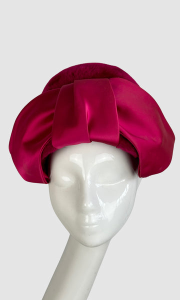 SCHIAPARELLI SHOCKING PINK 60s Cloche Hat with Bow