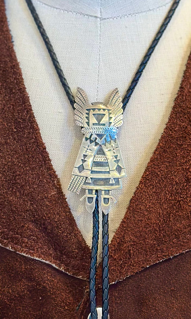 FLOYD NAMINGHA Vintage Silver Hopi Kachina Doll Bolo Tie 26B05