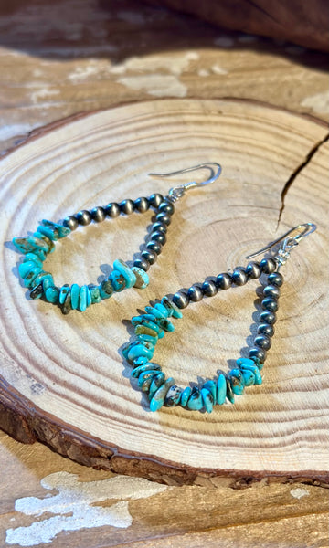 DINEH NATIVE ARTS Turquoise & Sterling Silver Earrings