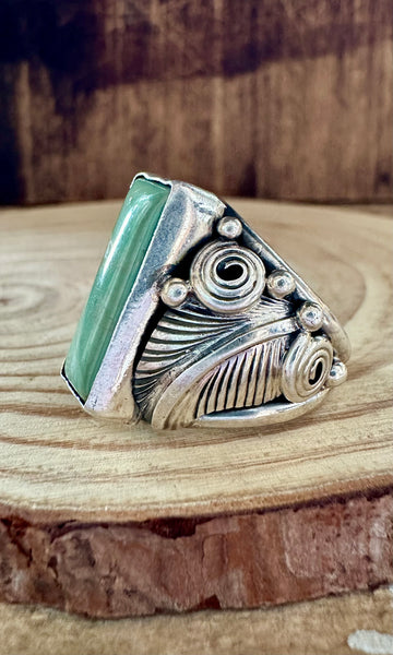 REGAL FEATHERS Silver & Turquoise Ring • Size 7 1/4