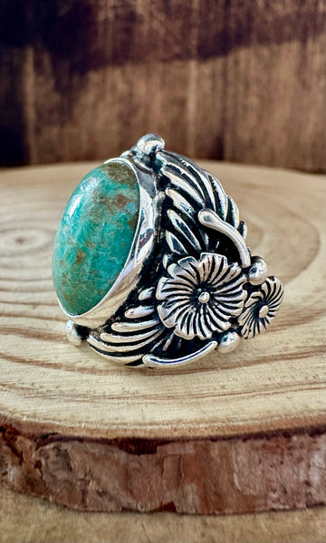 PROTECTED BY FLOWERS Silver & Turquoise Ring • Size 10 1/4