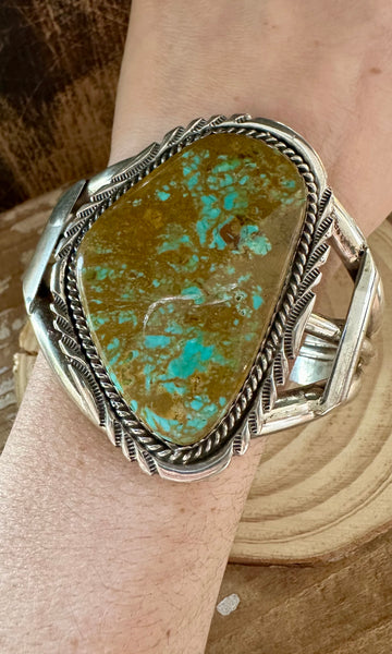 TURQUOISE BOULDER M. ThomasJ r. Navajo Cuff • 130g