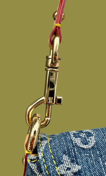 LOUIS VUITTON 2005 Pleaty Denim Mini Shoulder Bag LS01