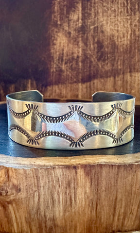 BUFFALO DANCER Sterling Silver Overlay Cuff • 36g