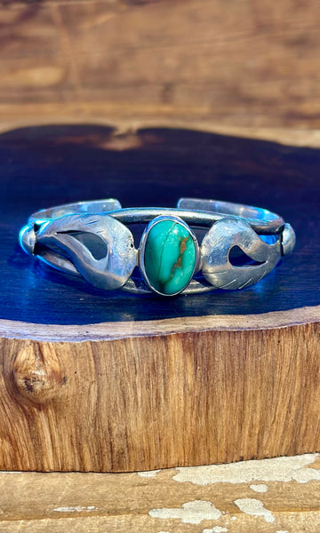 VINTAGE 60s/70s Silver and Turquoise Cuff