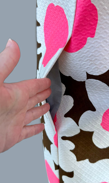 DEADSTOCK Vintage 60s Quilted Flower Coat • Medium