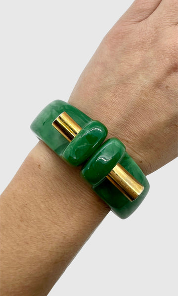 TRIFARI 60s Jade Like Resin Bracelet