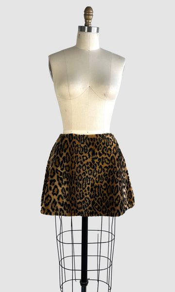 LIP SERVICE 90s Faux Fur Leopard Print Mini Skirt • Small Medium