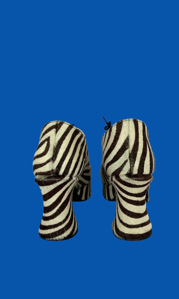 UNDERGROUND 90s Zebra Animal Print Platform Shoes, Size 7