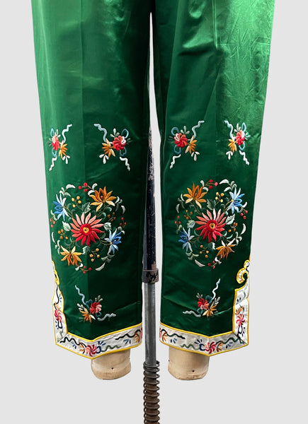 BAI HUA 60s to 70s Silk Embroidered Asian Pajamas, Medium