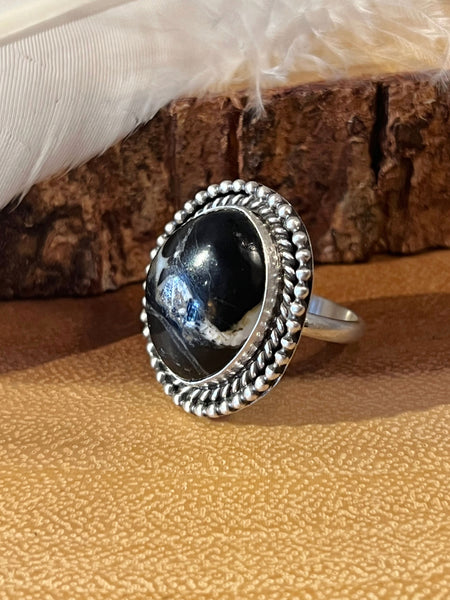 WHITE BUFFALO OBSCURA Turquoise Silver Statement Navajo Ring, Size 7