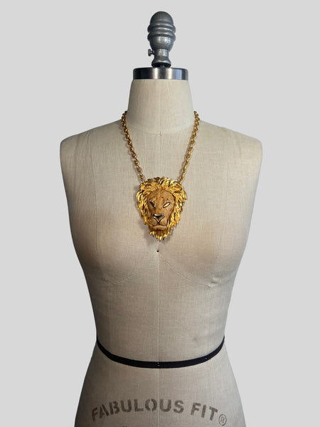 LION KING 1970s Gold Tone Lion Pendant Necklace