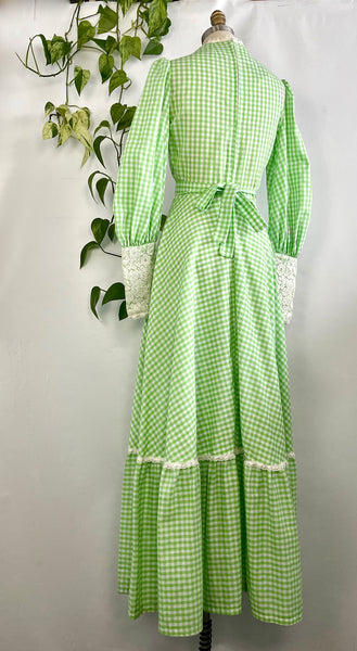 PRAIRIE TALE Vintage 70s Gingham Granny Dress, Size Small