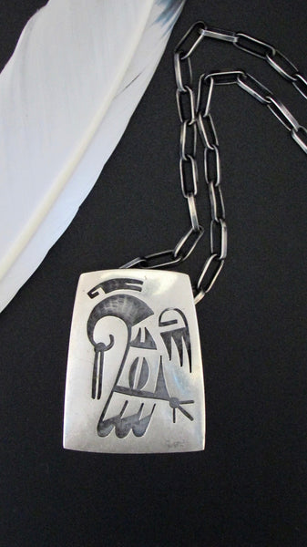 FEATHERED FRIEND 70s  HL YT Hopi Silver Overlay Link Necklace, Pendant Brooch