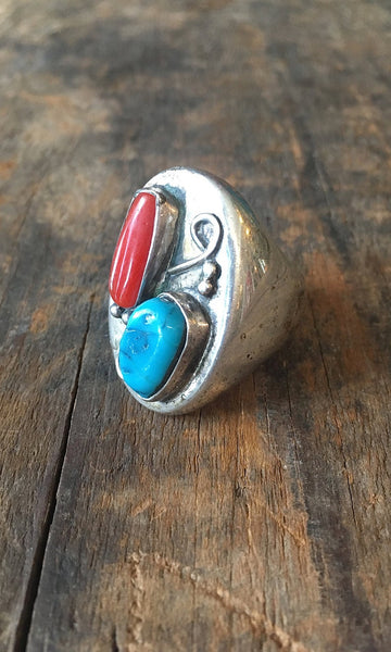 RING TRUE Vintage 70s Sterling Silver Turquoise and Coral Mens Ring, Size 9 1/2