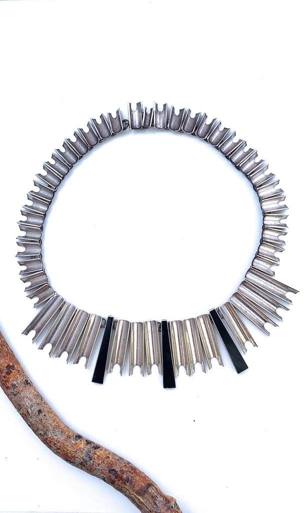 SILVER RUSH 1980s Mexican Silver Spike and Black Onyx Necklace Collar Choker