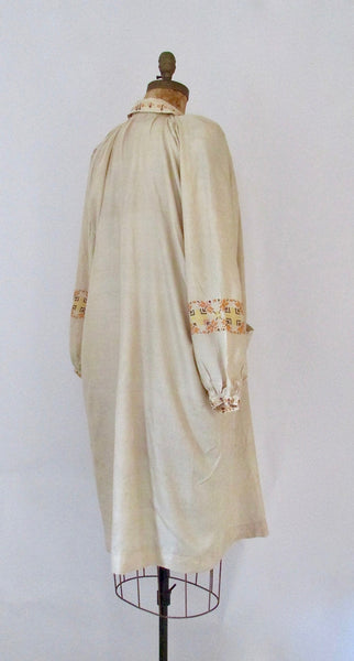 SMOCK FROCK 1920s Embroidered Silk House Coat, Sz Small/Med